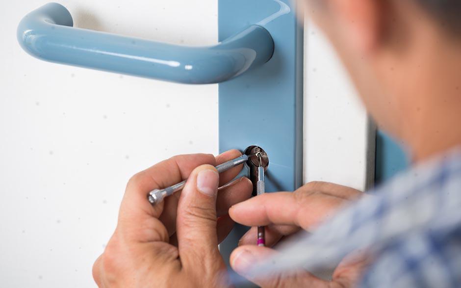 serrurier serrurerie metal maintenance Tarascon